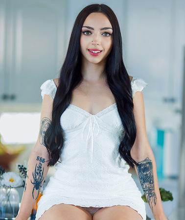 I Need To Suck Your Stepsons Cock - S1:E8