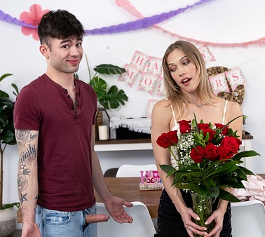Stepmoms Mothers Day Surprise - S26:E3
