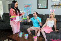 Preview photo for Can I Find All My Step Sisters Easter Eggs - S18:E3