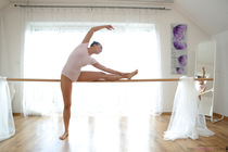 Preview photo for Flexible Dancer Swallows Cum - S4:E2
