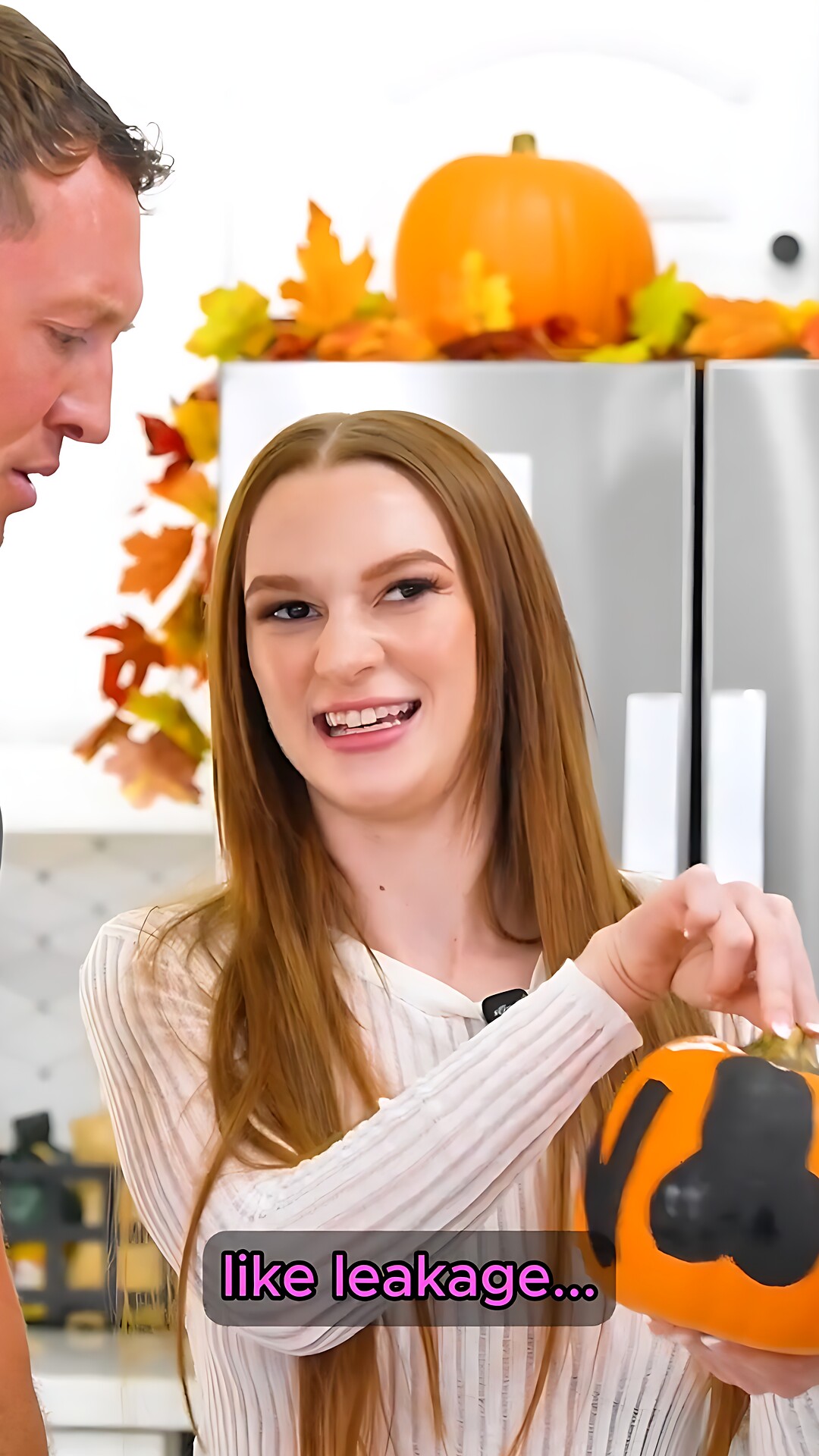How To Eat Halloween Pie - S1:E10