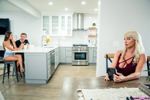 Preview photo for Mom Gets Jealous - S14:E10