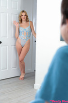 Preview photo for Stepsis Is My Side Piece - S33:E6