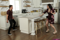 Preview photo for Stepsons One Eyed Monster - S13:E6
