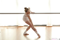 Preview photo for Tiny Ballet Beauty - S3:E1